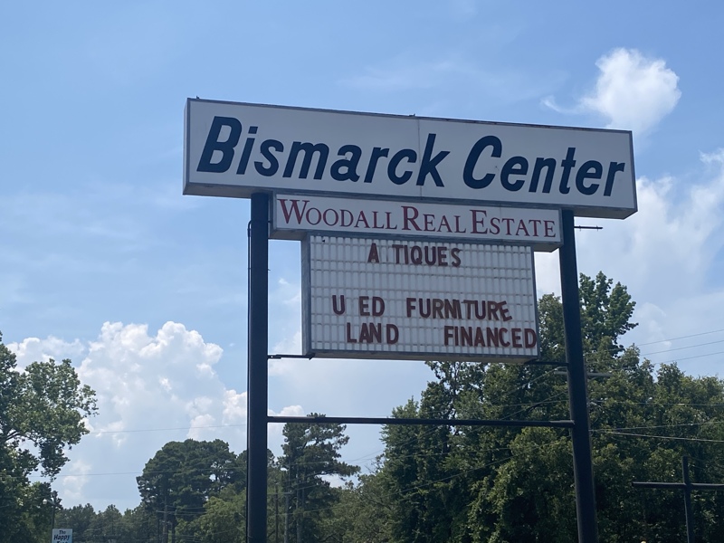 UNDER CONTRACT!! This property can be owner financed! 6 bay shopping